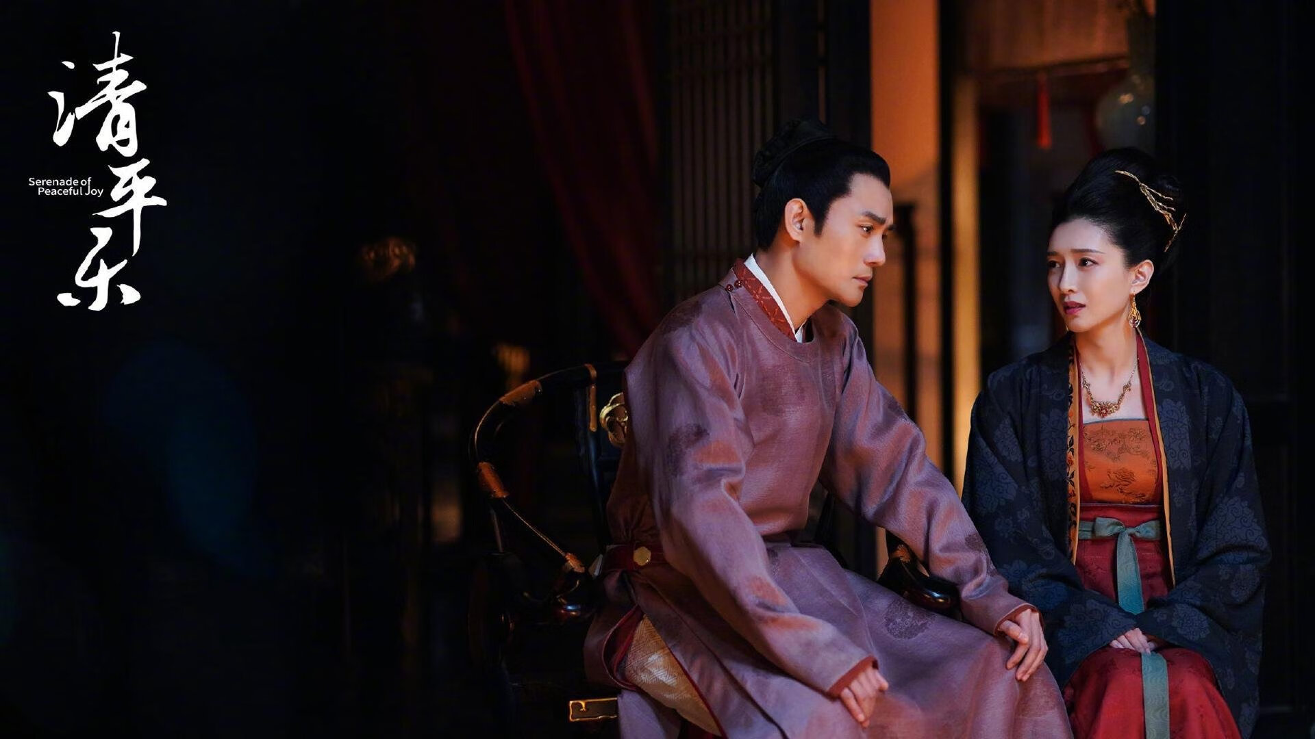 开云官方网-里昂中前场默契配合提升攻防转换速度,里昂中锋